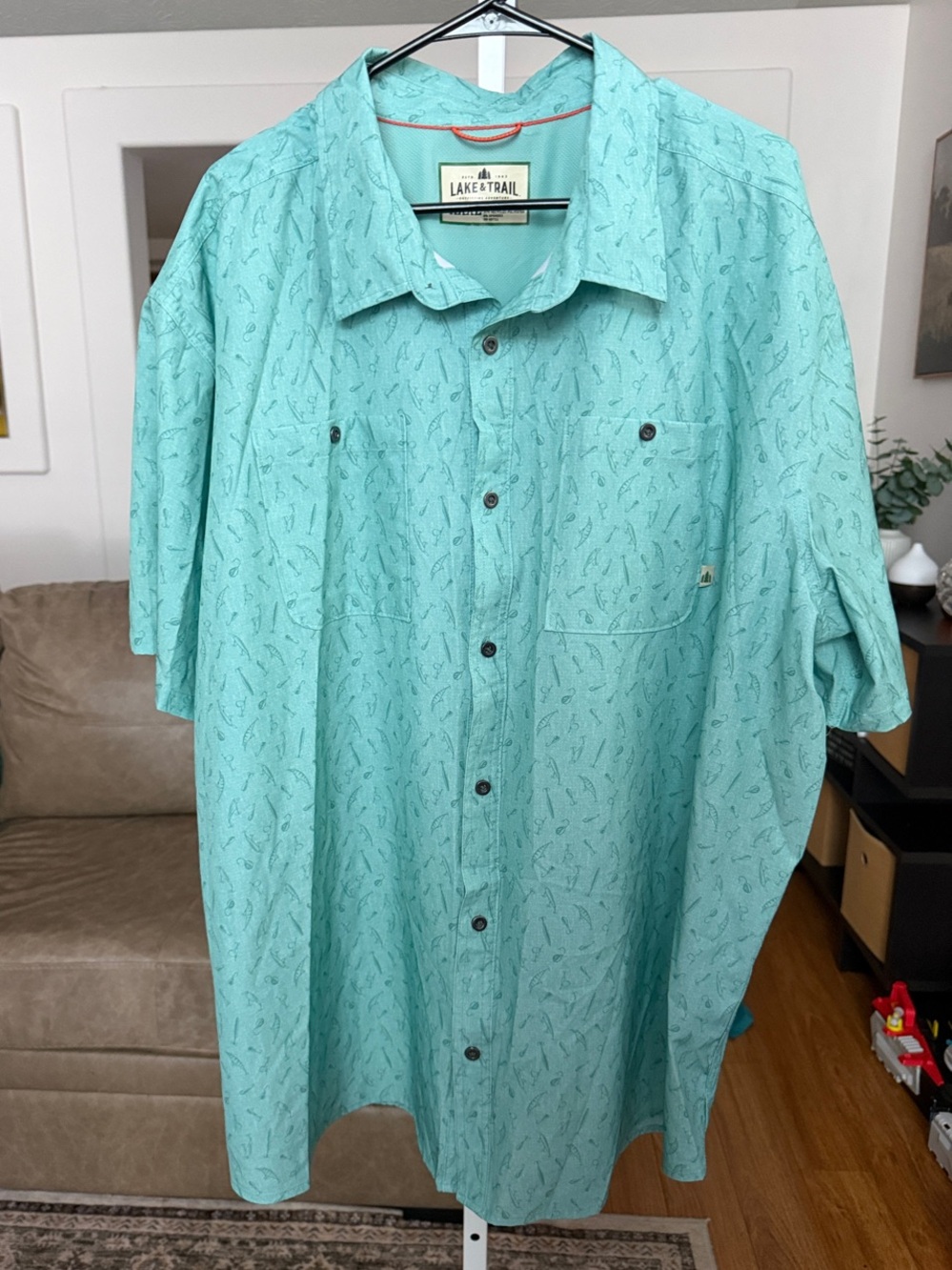 Men’s Short-Sleeve Aqua Button-Down Fishing Tackle Shirt Size 3X